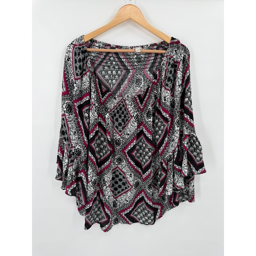 Cato Top Womens 22/24 Boho Flowy Dark Romantic Geometric Stretchy Casual Work